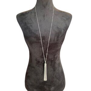Silver Tassel Pendant Necklace Rope style 36”Chain lobster Clasp Luxury Sautoir